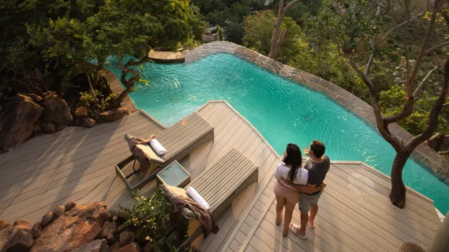 Clifftop Exclusive Safari Hideaway — image 13