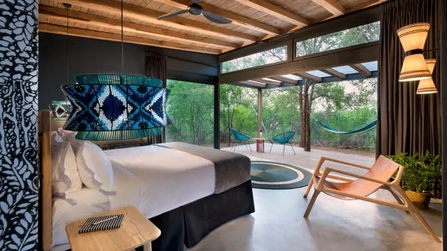Mbazo Safari Lodge
