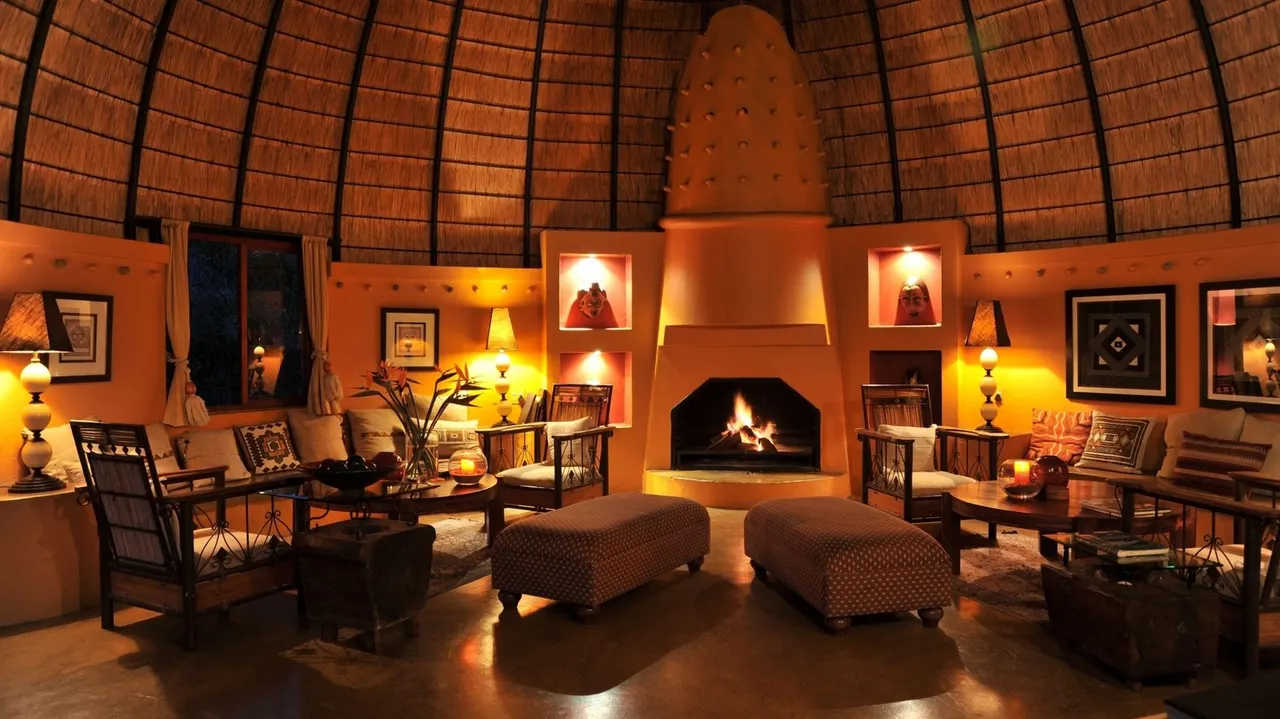 Hoyo-Hoyo Safari Lodge — image 10