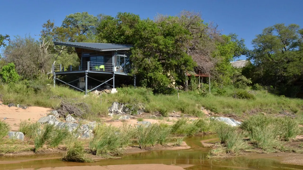 Greenfire Game Lodge — image 2