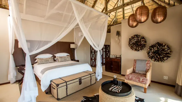 Umzolozolo Safari Lodge — image 2