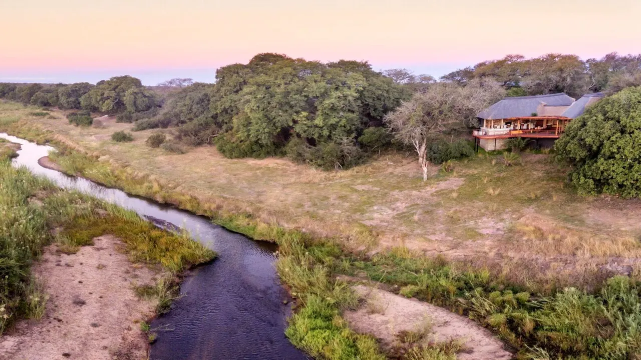 Dulini River Lodge — image 1