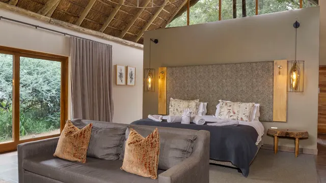 Black Rhino Game Lodge — image 2