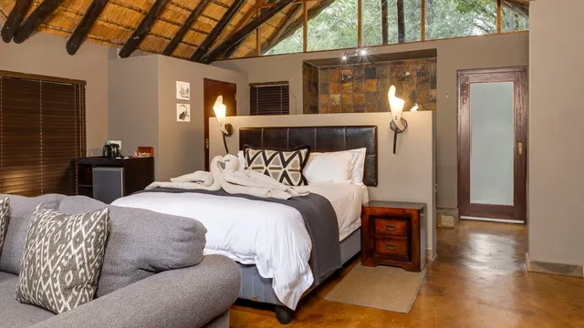 Black Rhino Game Lodge — image 15
