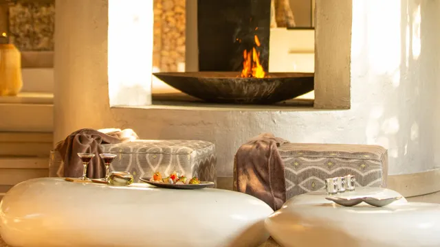 Clifftop Exclusive Safari Hideaway — image 21