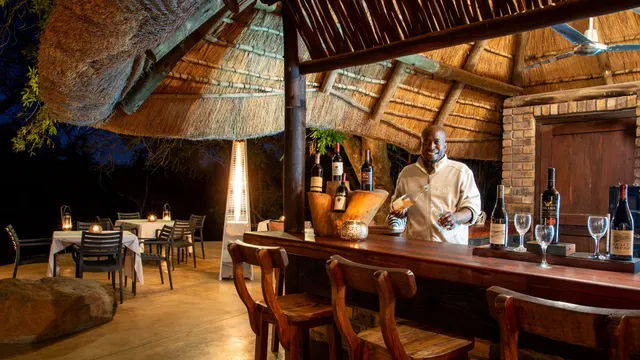 Idube Game Lodge — image 9