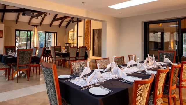 Idube Game Lodge — image 27