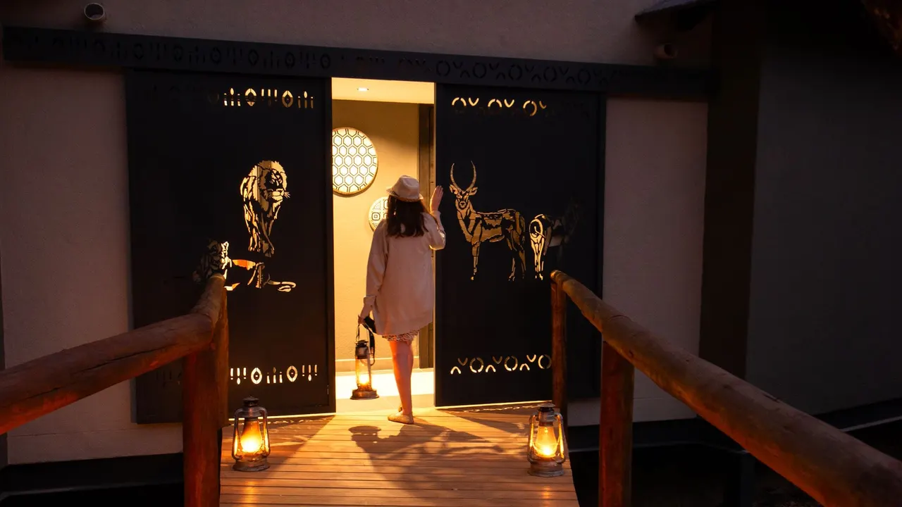 Idube Game Lodge — image 6