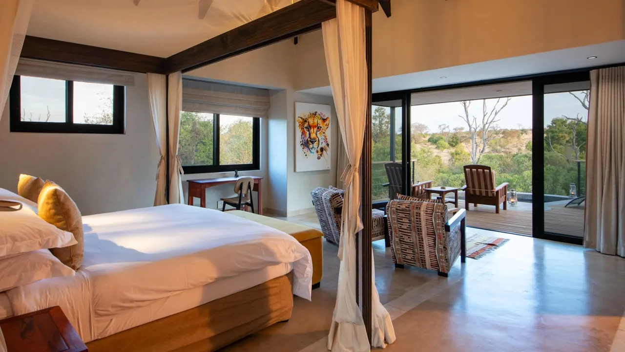 Idube Game Lodge — image 8