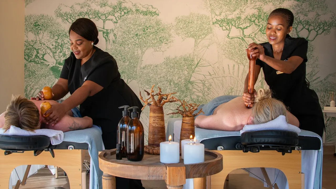Idube Game Lodge — image 10