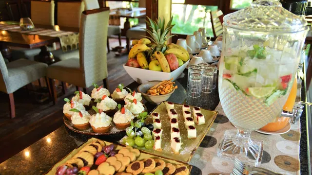 Imbali Safari Lodge — image 16