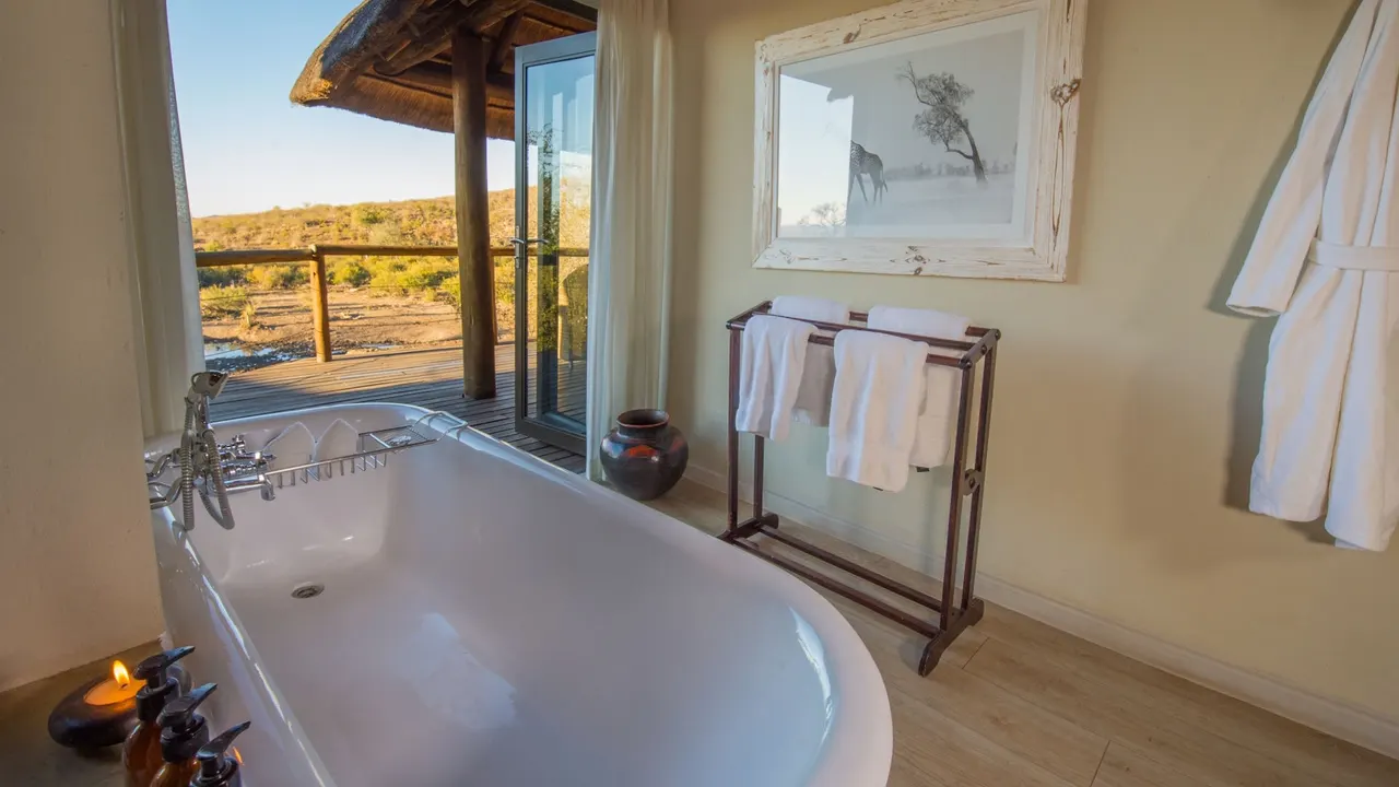 Impodimo Game Lodge — image 10