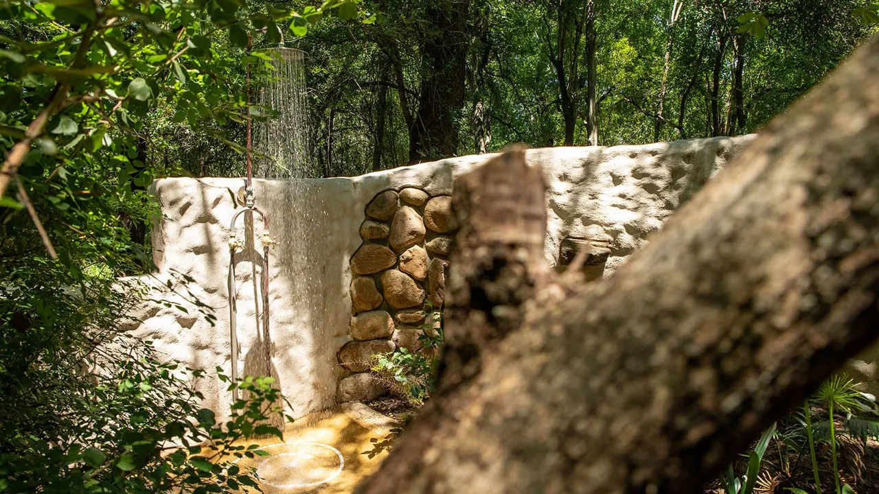 Kuname Lodge — image 32