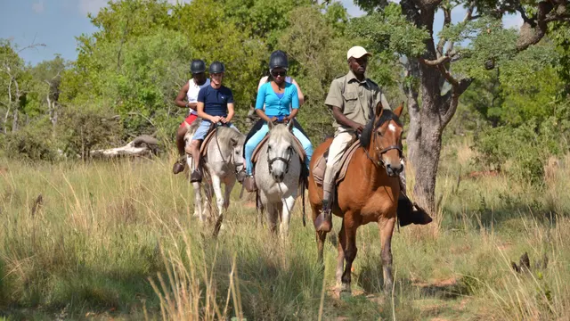 Kwafubesi Tented Camp — image 17