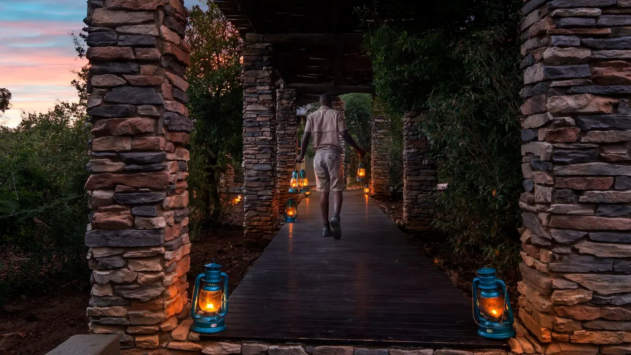 Lush Private Lodge — image 30