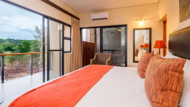 Makalali Main Lodge — image 4