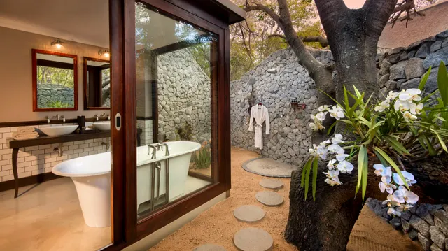 Ngala Safari Lodge — image 9