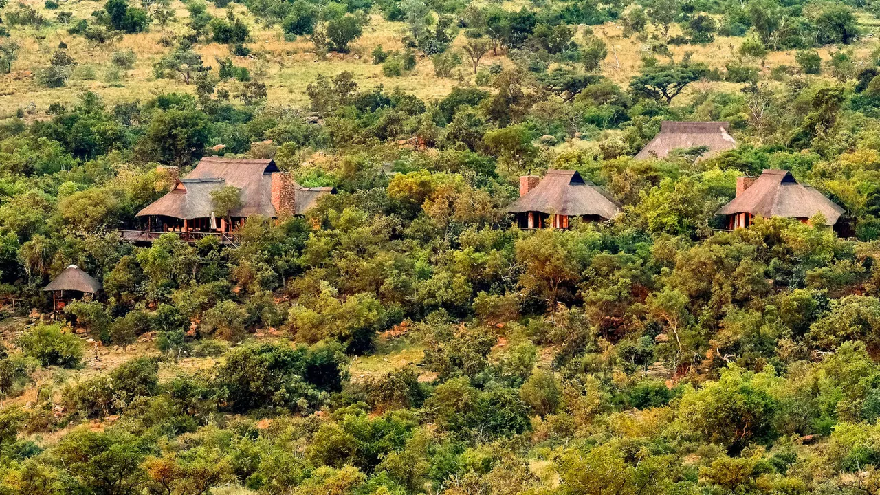 Nungubane Game Lodge — image 9