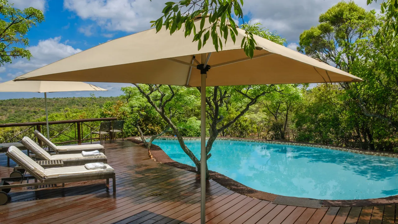 Nungubane Game Lodge — image 15