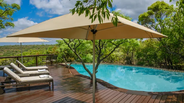 Nungubane Game Lodge — image 15