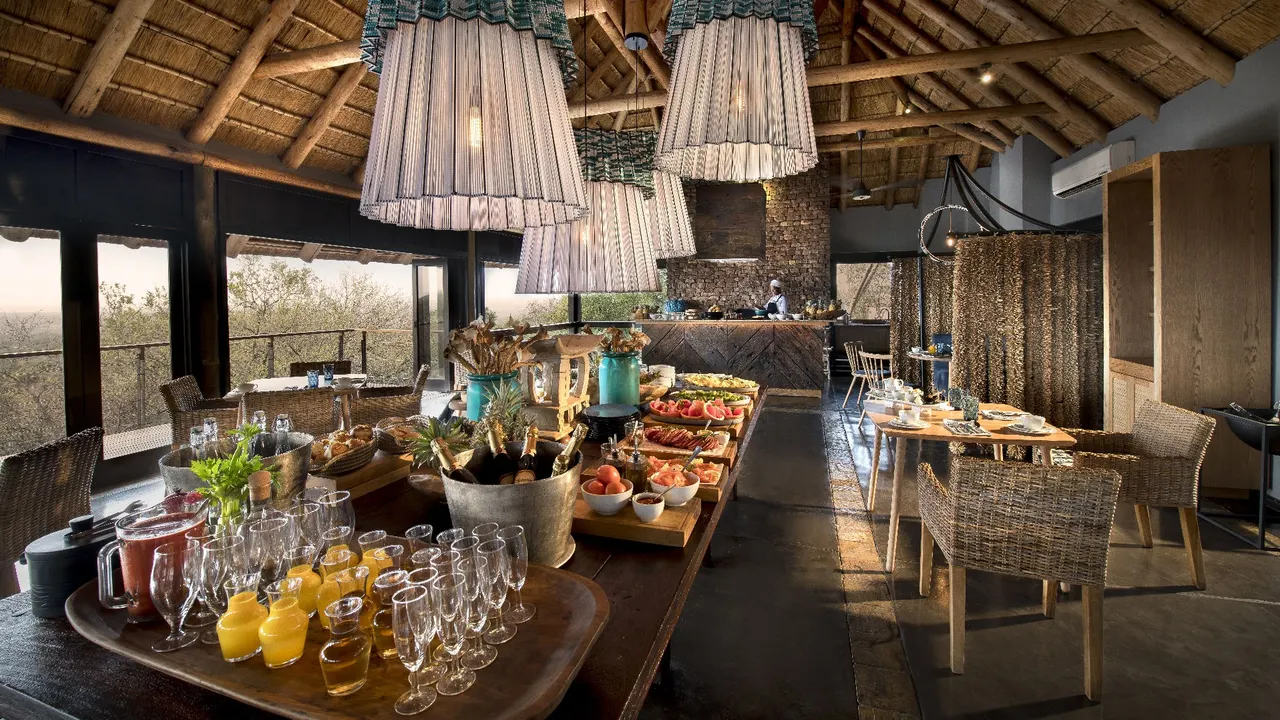 Phinda Mountain Lodge — image 14