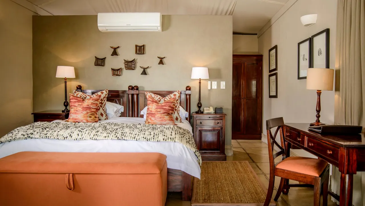 Savanna Lodge — image 7