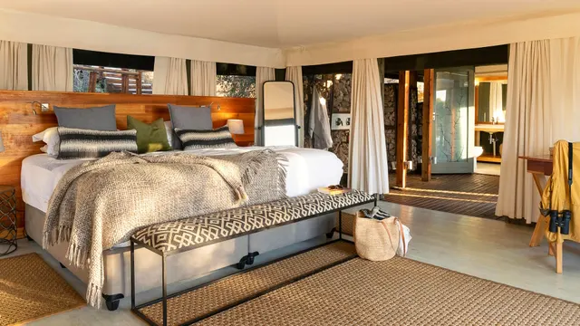 Simbavati Hilltop Lodge — image 7