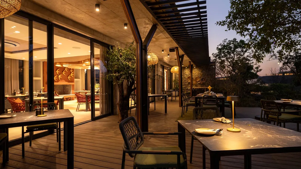 Tsholo Safari Lodge — image 25