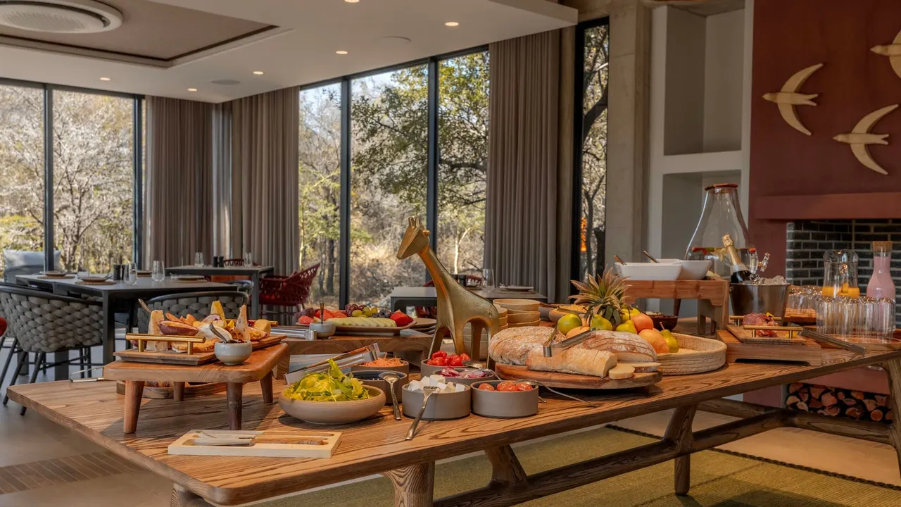 Tsholo Safari Lodge — image 15