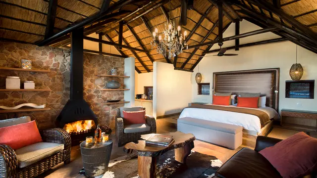 Tshukudu Lodge — image 8