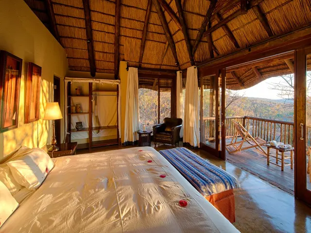 Tshwene Lodge