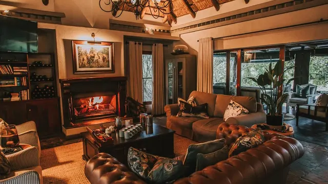 Waterbuck Lodge — image 9