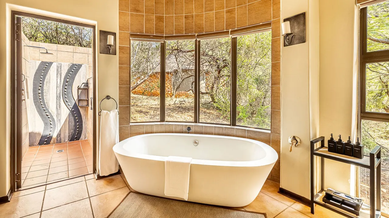 Ivory Tree Game Lodge — image 6