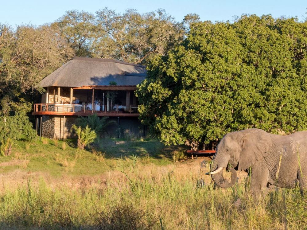 Dulini River Lodge